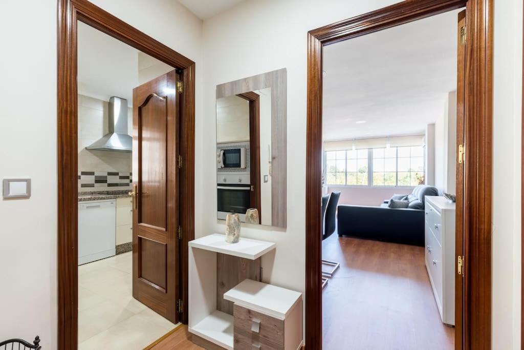 Miraflores Luxury Suites Siviglia Esterno foto