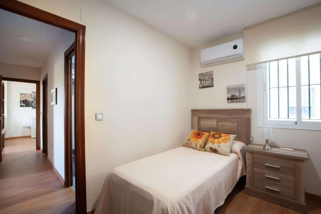 Miraflores Luxury Suites Siviglia Esterno foto