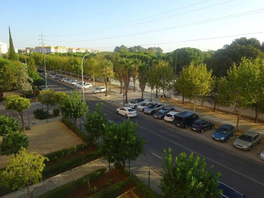 Miraflores Luxury Suites Siviglia Esterno foto