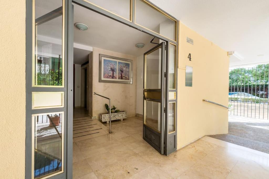 Miraflores Luxury Suites Siviglia Esterno foto